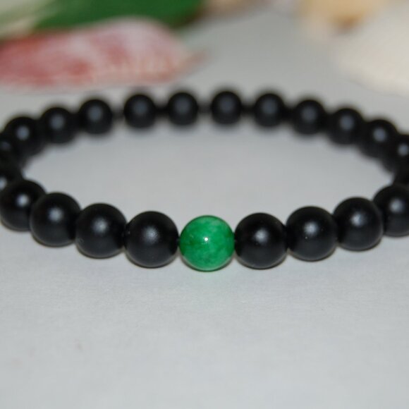 Onyx Bracelet,Black Onyx Stone Bracelet,Jade Bead,Black and Green Bracelet - Picture 2 of 2